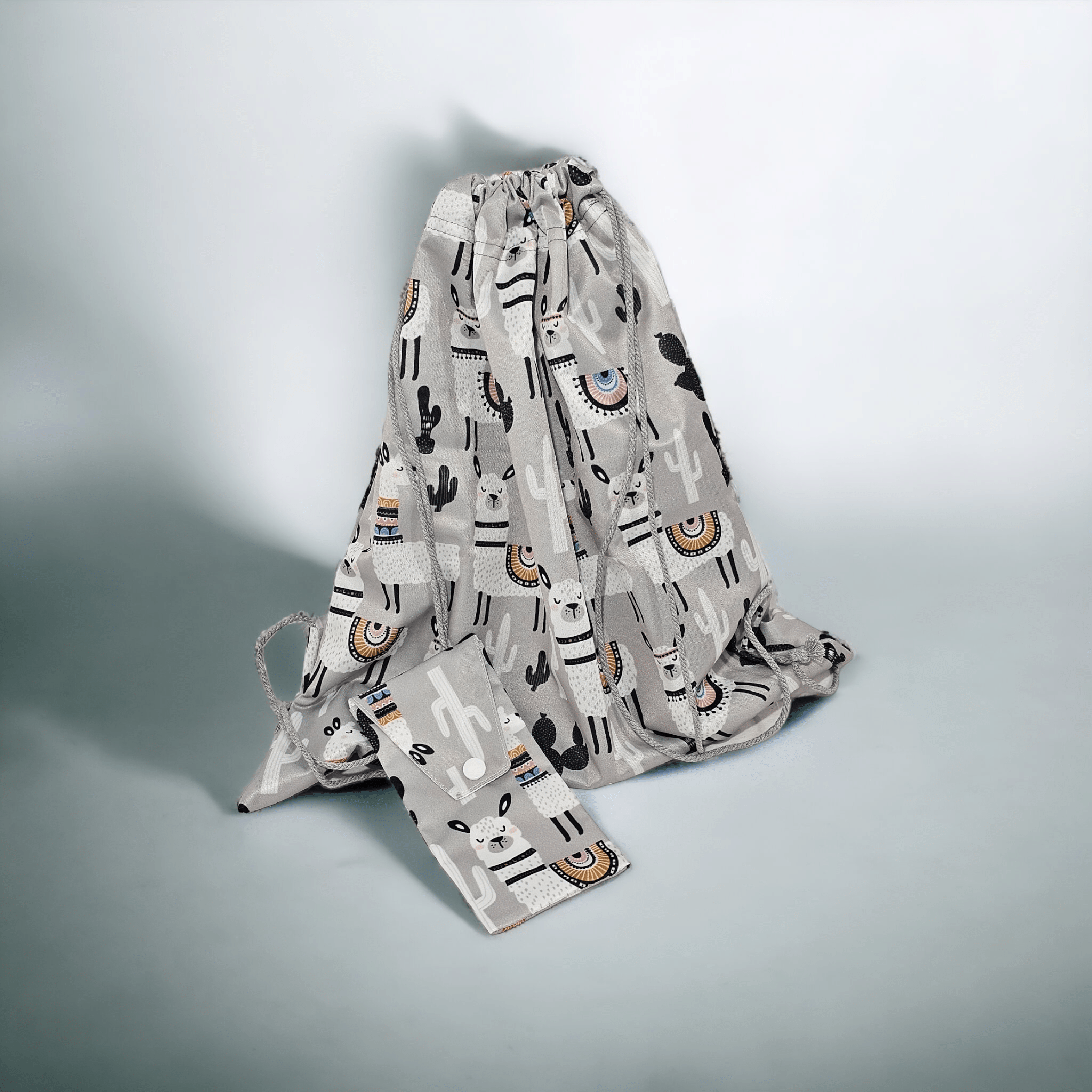 Ens. Sac pour vêtements/chaussures de sport et étui tout-usage - www.Shopthatapp.com