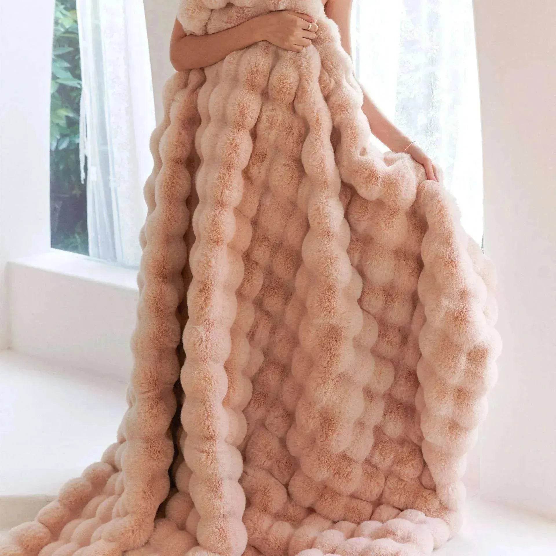 Polyester Carpet Rabbit Bubble Velvet Thickened Nap Quilt Blanket - www.Shopthatapp.com