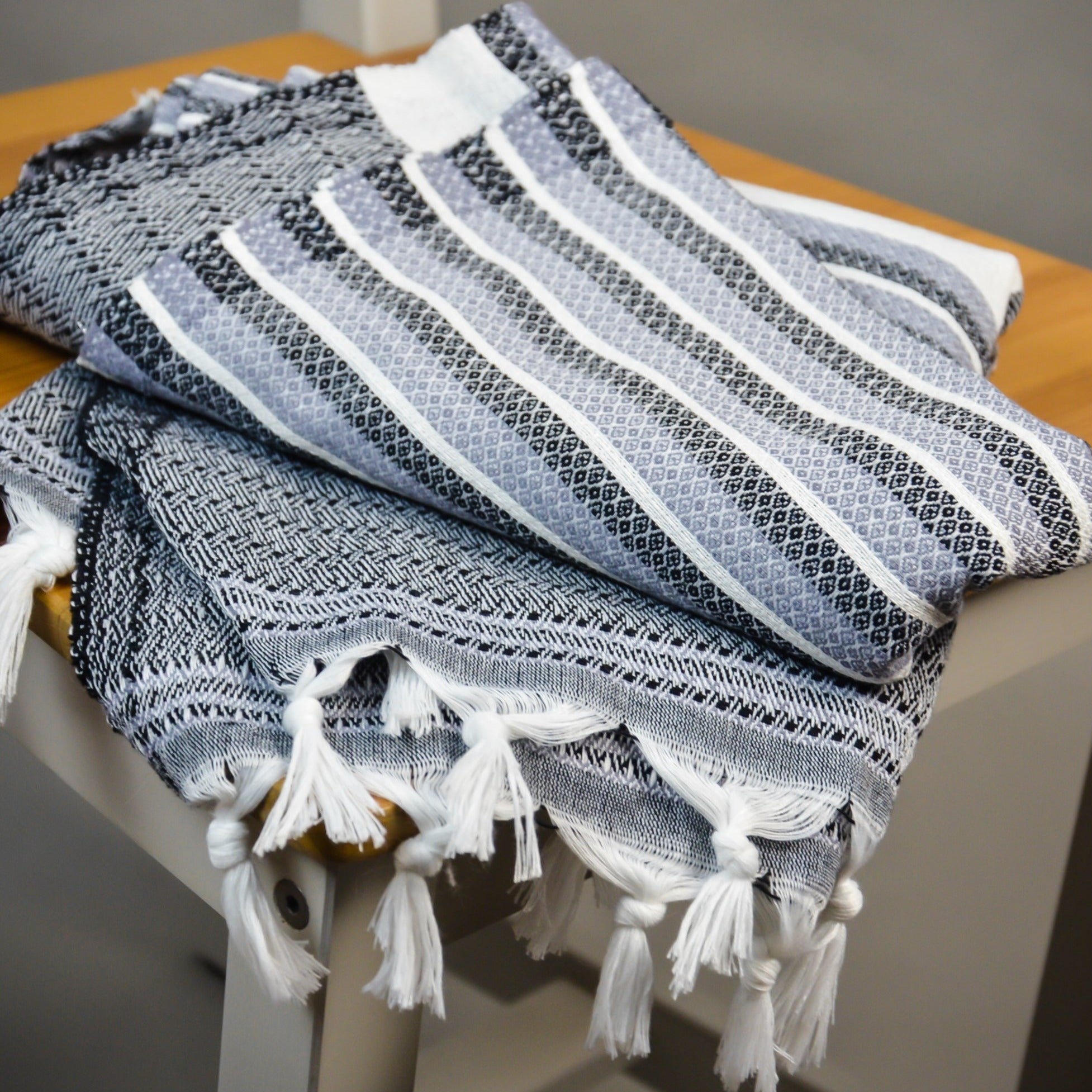 Turkish Bath Towels - www.Shopthatapp.com