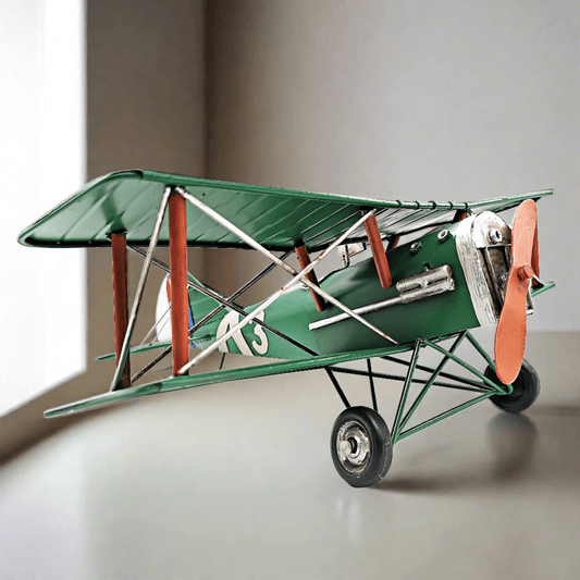 Modèle réduit d'avion de chasse de la Première Guerre mondiale