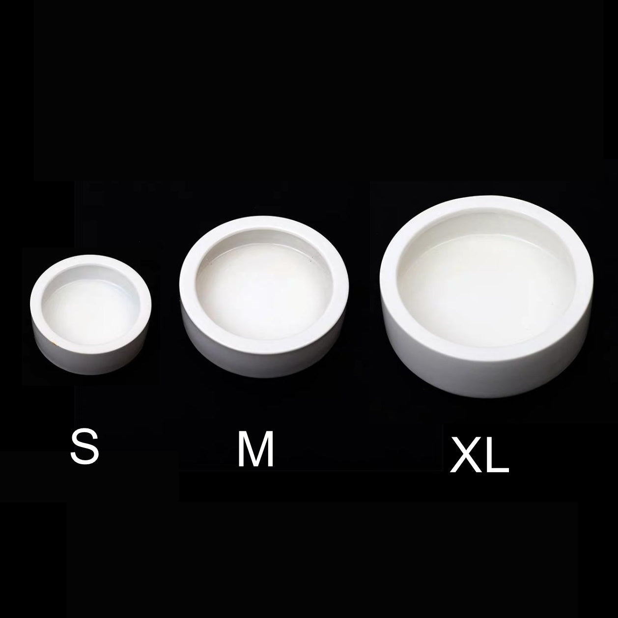 Reptile Worm Dish - www.Shopthatapp.com