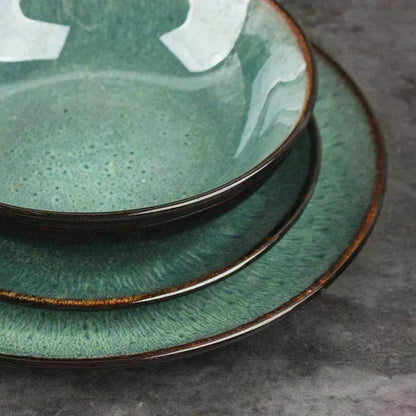 Retro bowls and plates - www.Shopthatapp.com