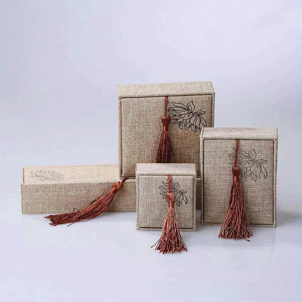 Rings Bracelets Bracelets Pendants Necklaces Jewelry Boxes - www.Shopthatapp.com