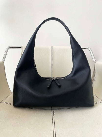 Riviera Shoulder Hobo in Black - www.Shopthatapp.com #