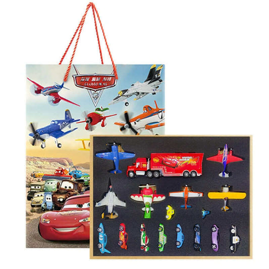 Disney Pixar Cars 3 Diecast Models - Lightning McQueen, Jackson Storm & More - www.Shopthatapp.com