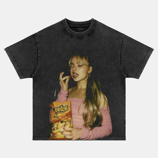 Sabrina Carpenter: Music Icon Tee V16 - www.Shopthatapp.com