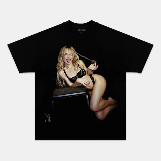 Sabrina Carpenter: Music Icon Tee V22 - www.Shopthatapp.com