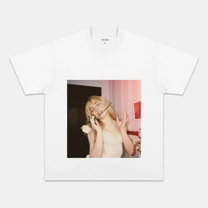 Sabrina Carpenter: Music Icon Tee V6 - www.Shopthatapp.com