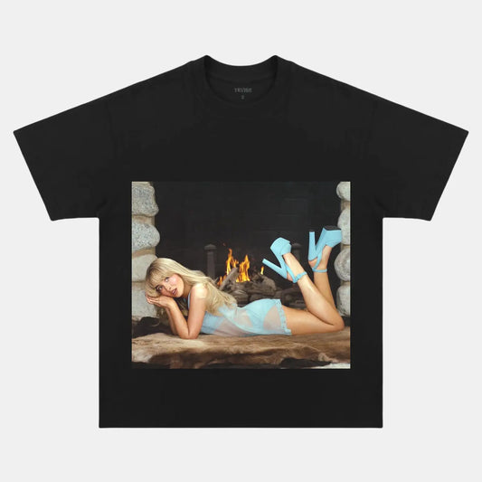 Sabrina Carpenter: Music Icon Tee V3 - www.Shopthatapp.com