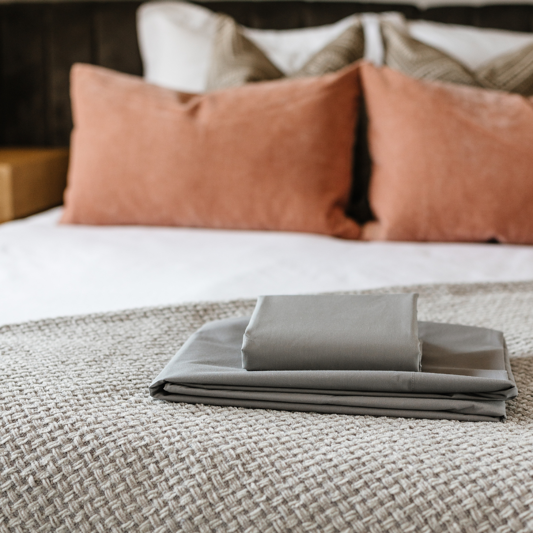 Sateen Deluxe Sheet Set - Www.Shopthatapp.com
