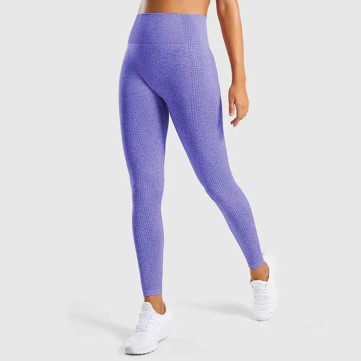 Seamless Jacquard Little Gym Pants Lady - www.Shopthatapp.com #