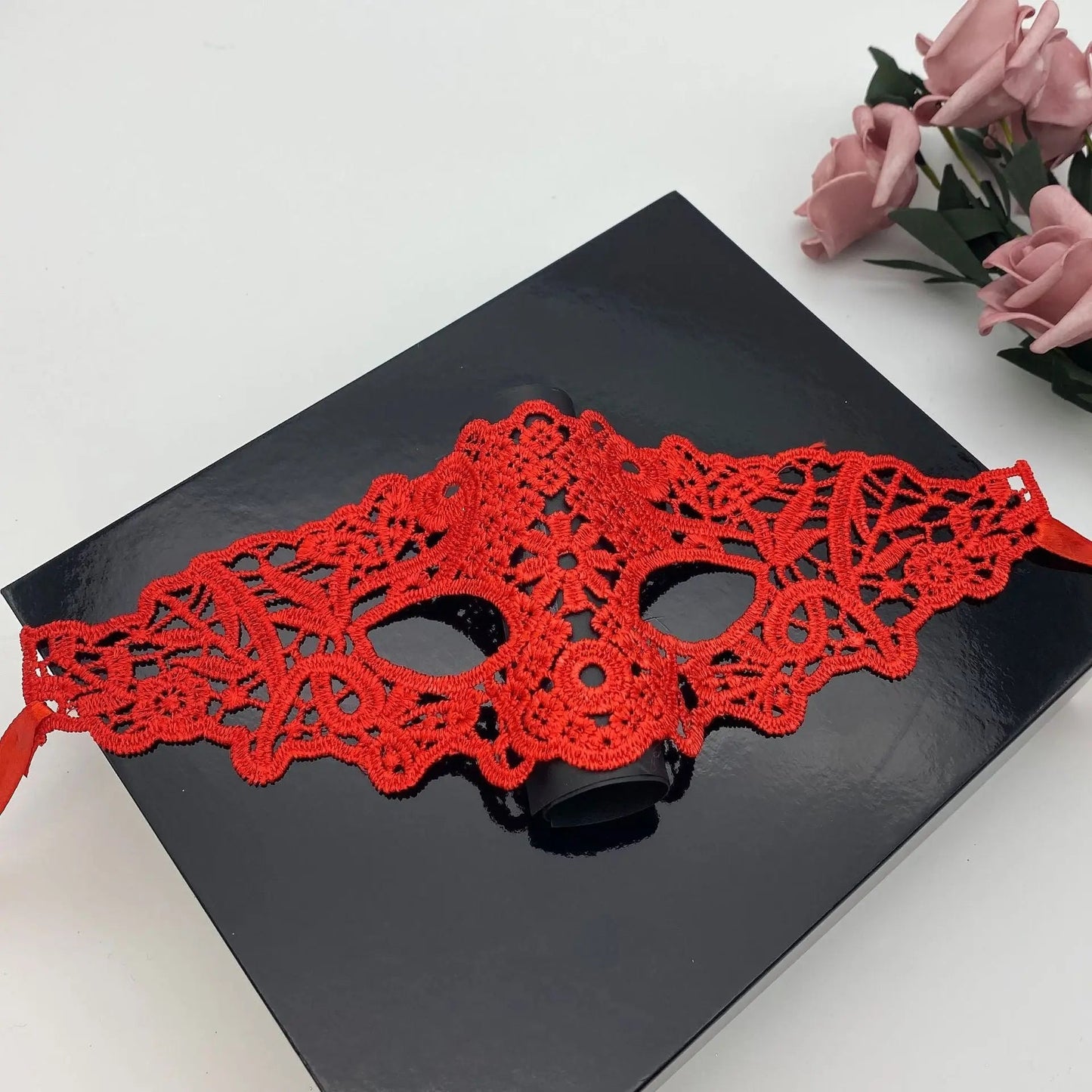 Sexy Lace Half Face Mask Ball Adult Princess Sexy Eye Mask Halloween Props Performance - www.Shopthatapp.com #