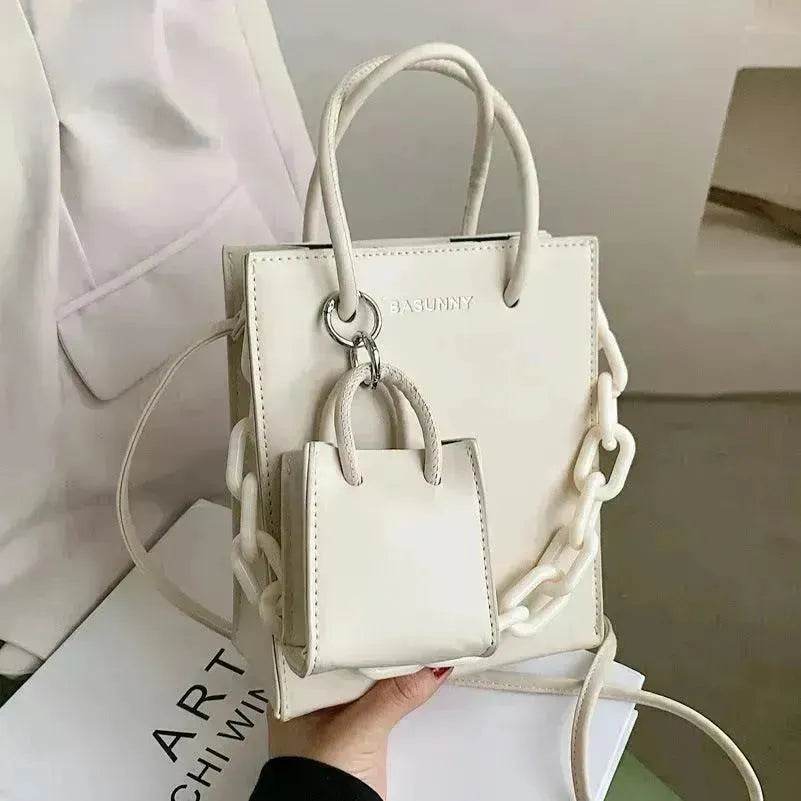 Simple Medium Size Chain Plain  Shoulder Handbag - www.Shopthatapp.com #