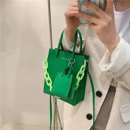 Simple Medium Size Chain Plain  Shoulder Handbag - www.Shopthatapp.com #