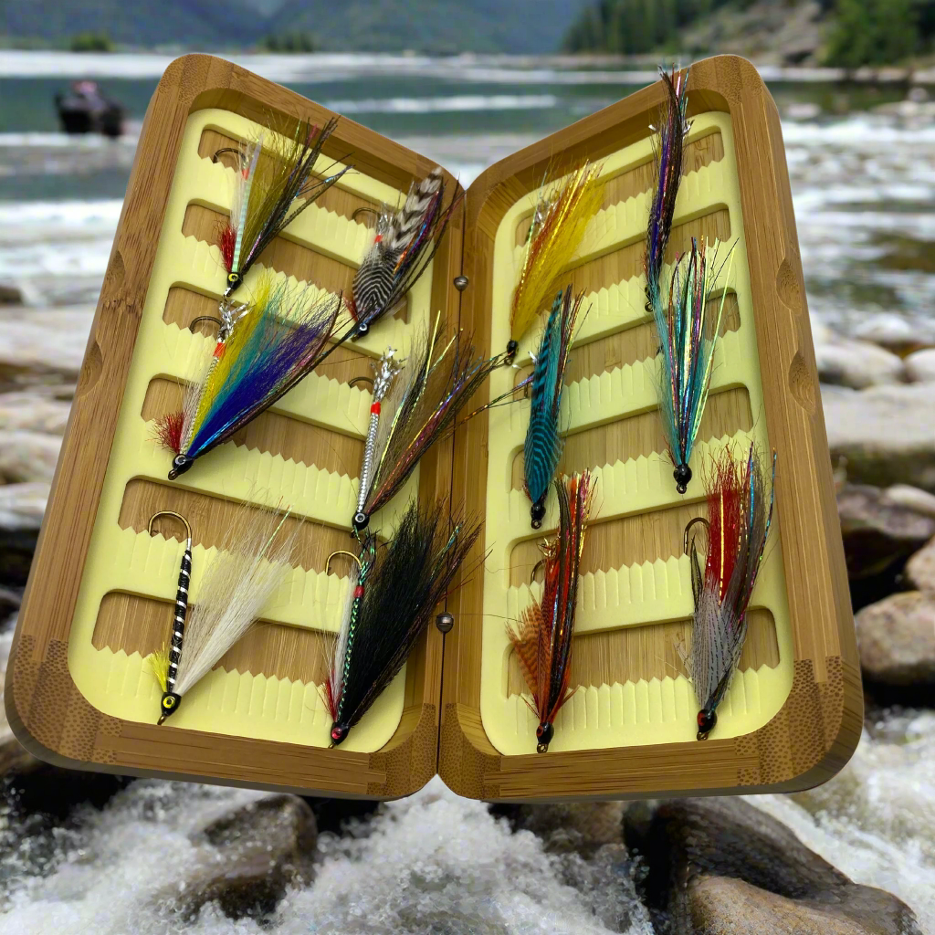 Fly Fishing Kit, Single Hook Streamer, Landlocked Salmon, Bamboo Flybox - www.Shopthatapp.com