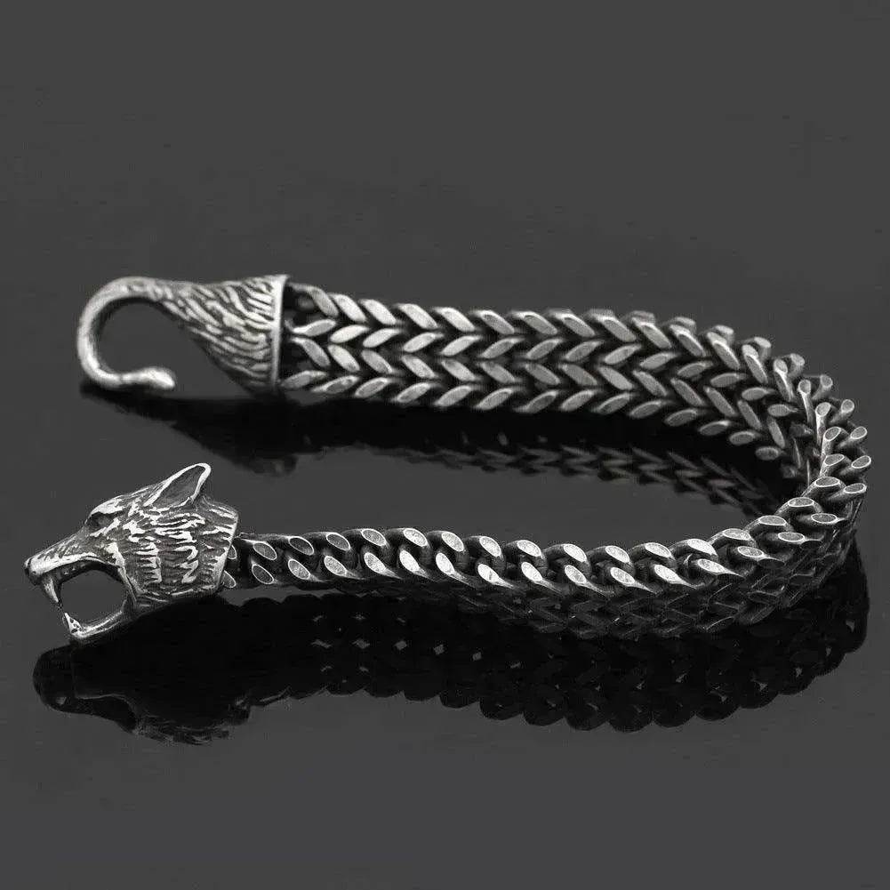 Stainless Wolf Head Chain Bracelet: Wholesale Fashion Gift - www.Shopthatapp.com