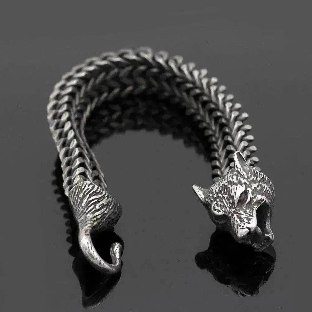 Stainless Wolf Head Chain Bracelet: Wholesale Fashion Gift - www.Shopthatapp.com