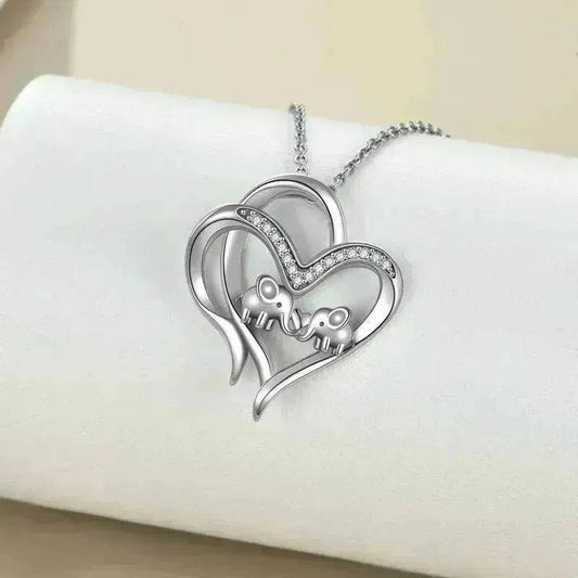 Sterling 925 Silver Elephant Heart-shaped Pendant - www.Shopthatapp.com
