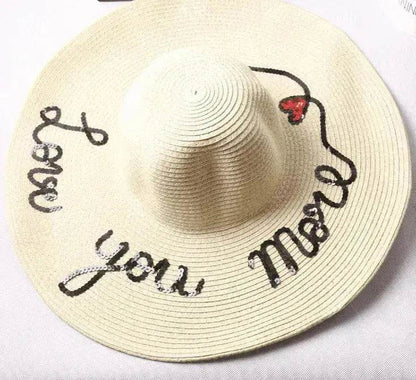 Straw hats for mother daughter - www.Shopthatapp.com #