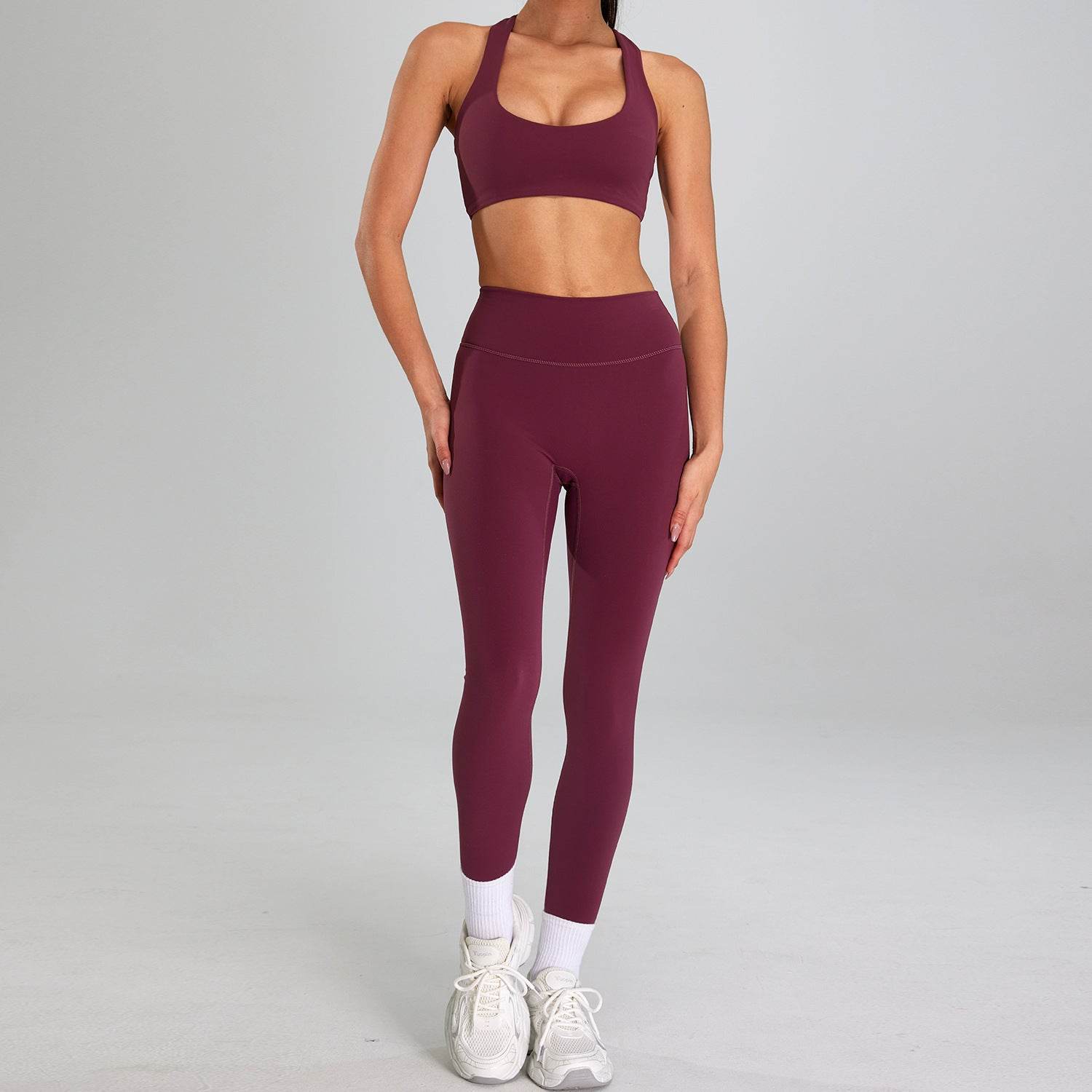 Stylish Fashion Gym clothes for women Crop workout top and Short Pant - www.Shopthatapp.com #