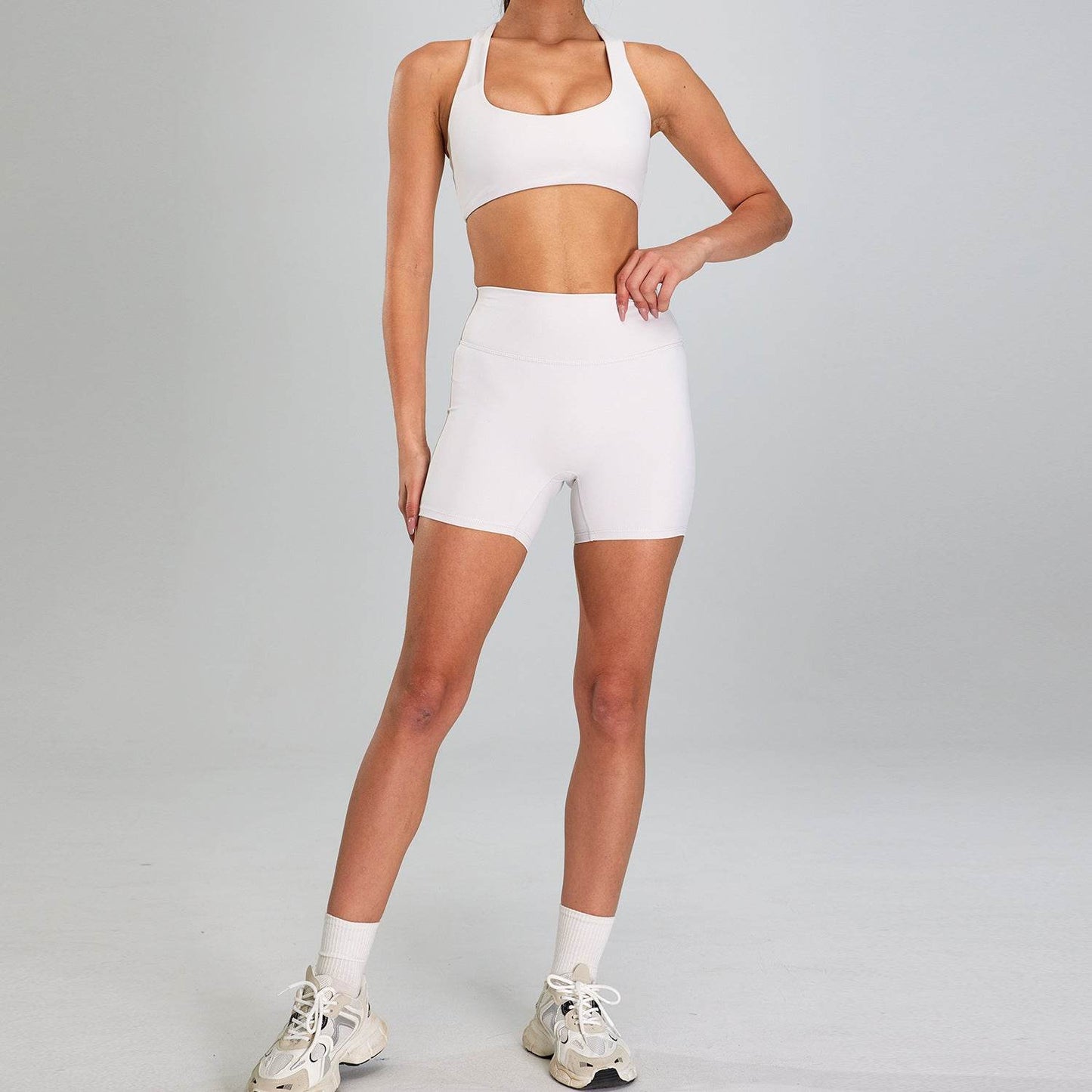 Stylish Fashion Gym clothes for women Crop workout top and Short Pant - www.Shopthatapp.com #