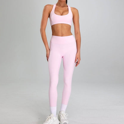Stylish Fashion Gym clothes for women Crop workout top and Short Pant - www.Shopthatapp.com #