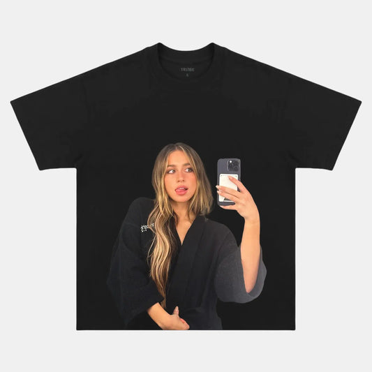 Tate McRae: Music Icon Tee V8 - www.Shopthatapp.com