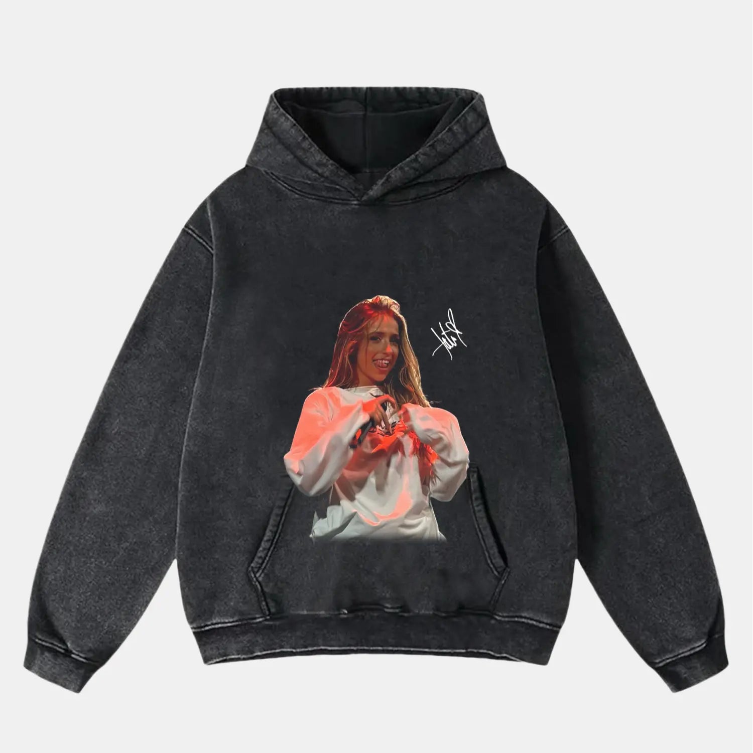 Tate McRae: Music Icon Tee - www.Shopthatapp.com