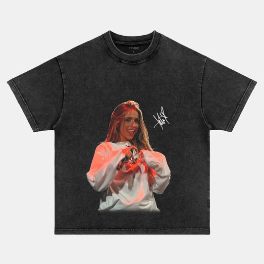 Tate McRae: Music Icon Tee - www.Shopthatapp.com