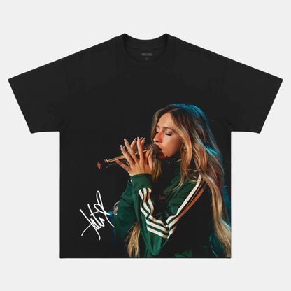Tate McRae: Music Icon Tee V9 - www.Shopthatapp.com