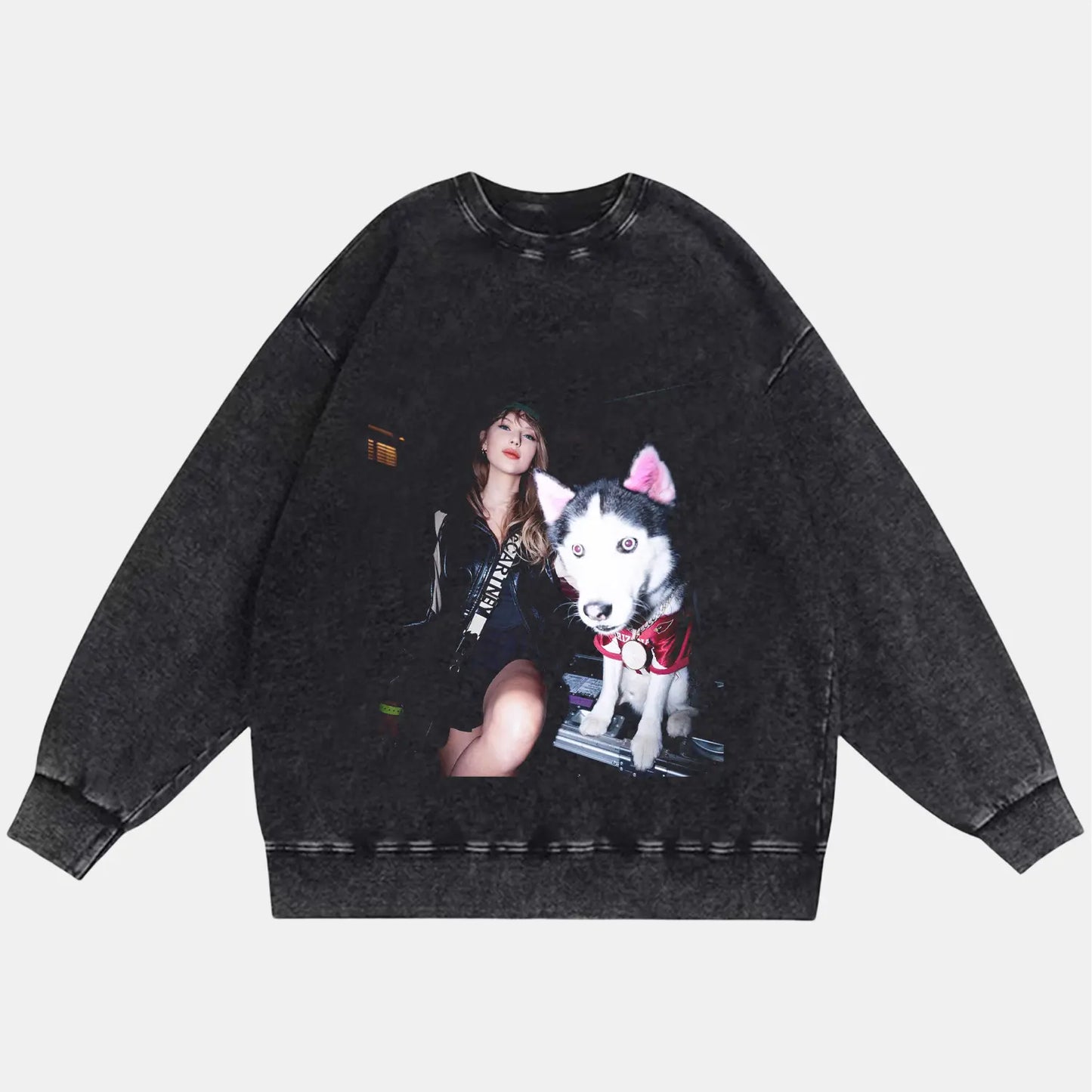 Taylor Swift: Music Icon Tee V10 - www.Shopthatapp.com