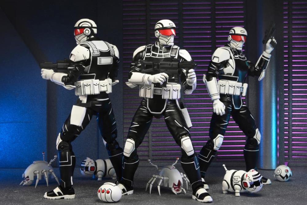 Teenage Mutant Ninja Turtles: The Last Ronin Synja Commando and Mousers - www.Shopthatapp.com #