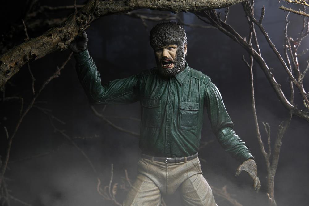Universal Monsters Ultimate The Wolf Man - www.Shopthatapp.com