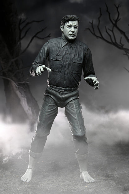 Universal Monsters - Ultimate Wolf Man - Black & White - www.Shopthatapp.com