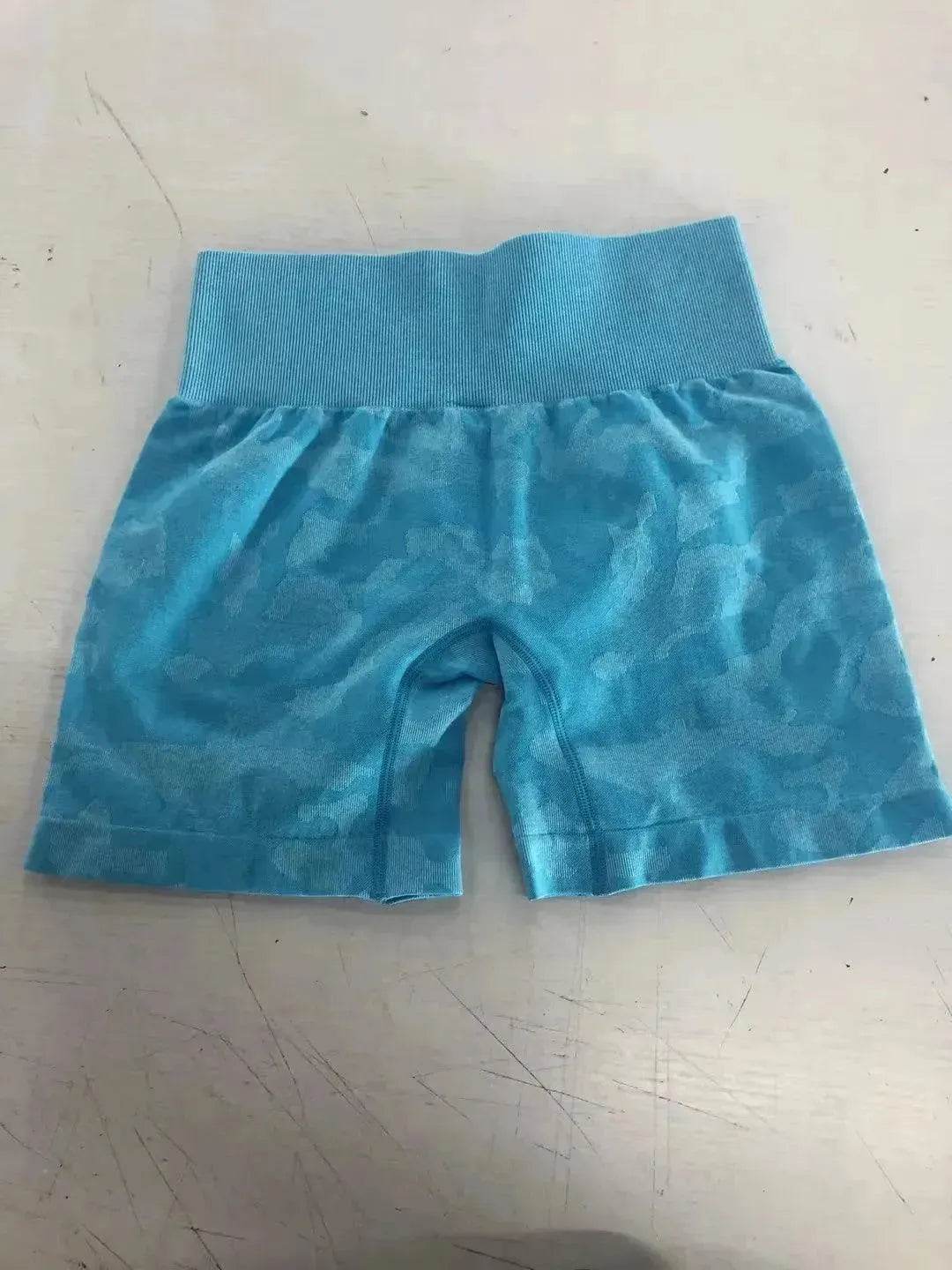 Women's Camo Jacquard Seamless Gym Shorts - www.Shopthatapp.com #