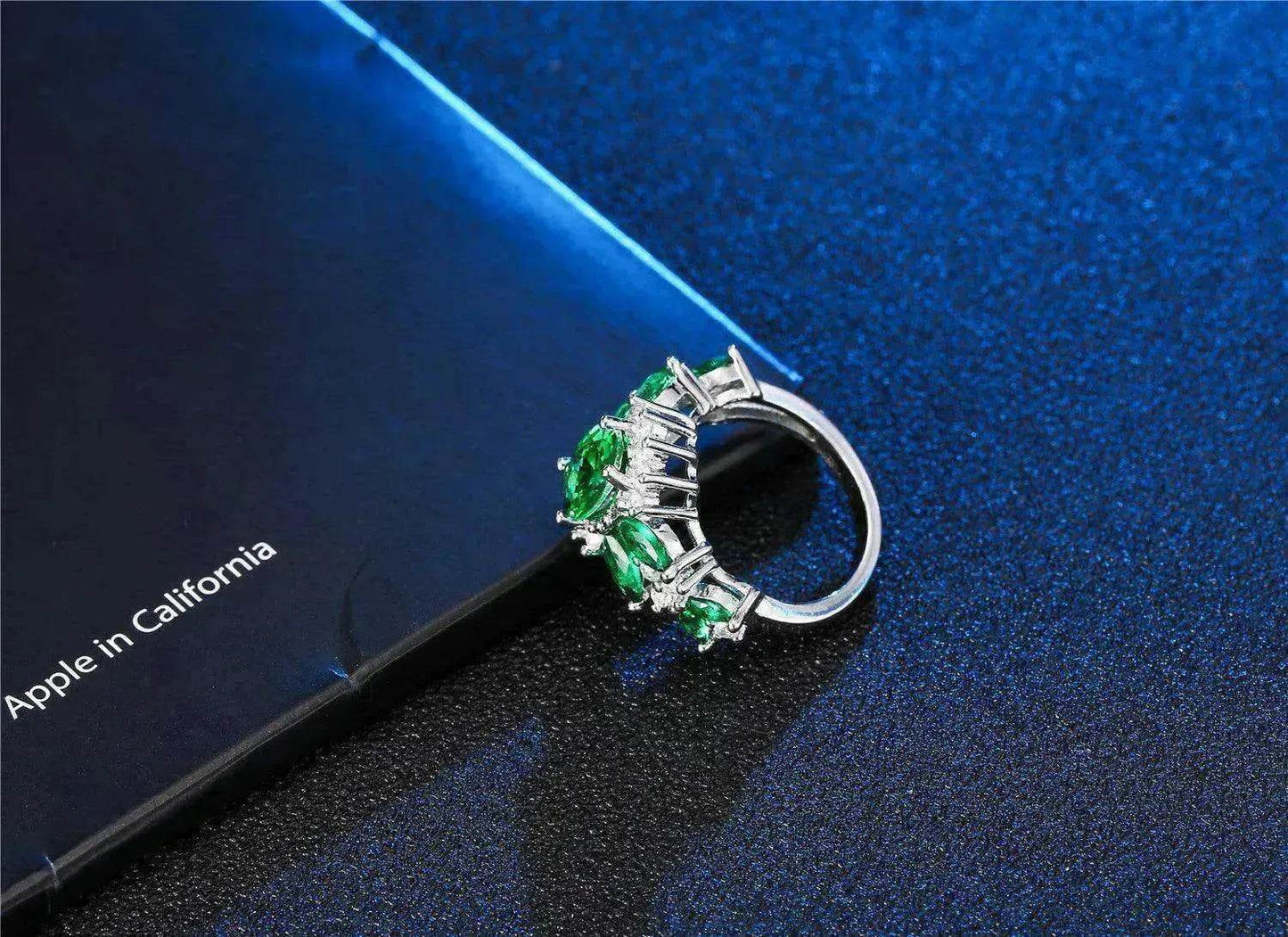 Women's Emerald Zircon Ring Bracelet - www.Shopthatapp.com