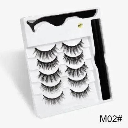 A Pair Of False Eyelashes With Magnets In Fashion - www.Shopthatapp.com