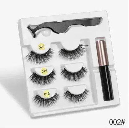 A Pair Of False Eyelashes With Magnets In Fashion - www.Shopthatapp.com