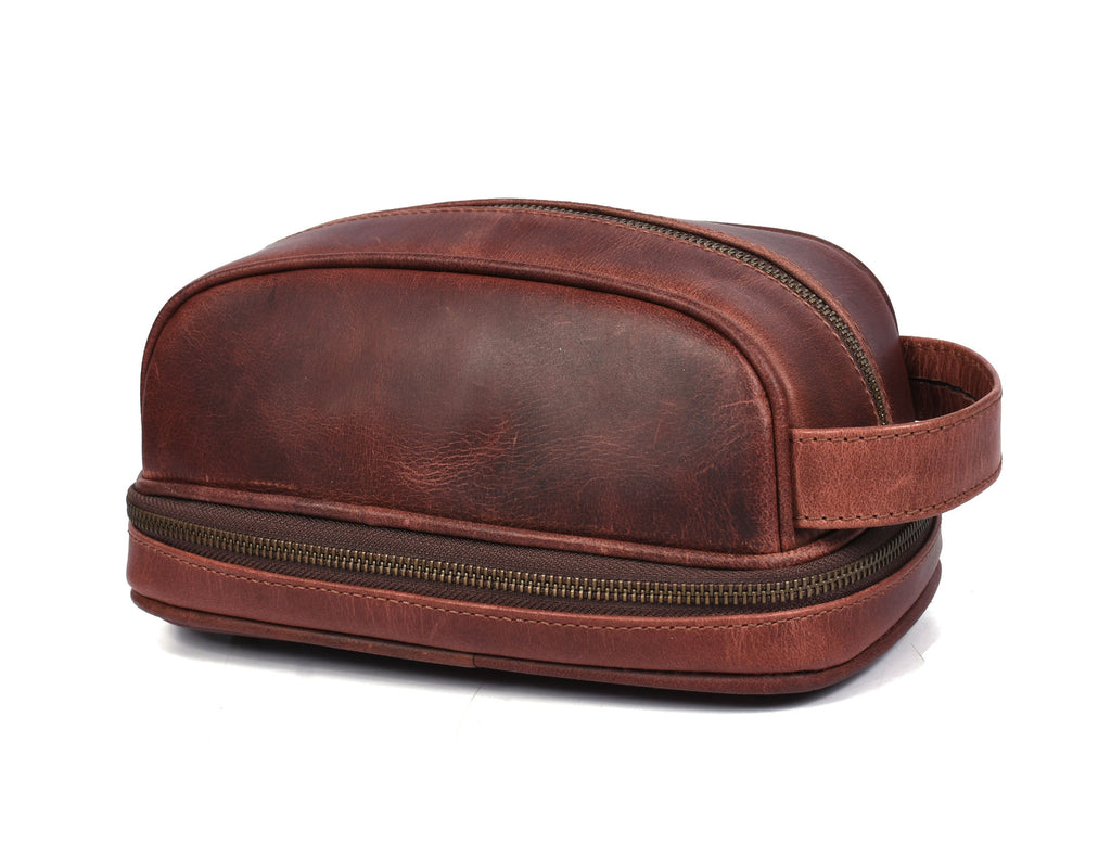 Akron Leather Toiletry Bag - www.Shopthatapp.com