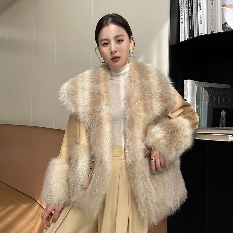 Aurora Faux Fur and Leather Coat - www.Shopthatapp.com