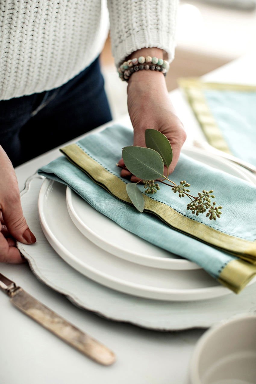 Azzura Linen Napkin in Azure & Olive - www.Shopthatapp.com