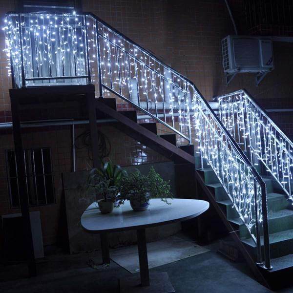 String Lighting Ice Bar Light 96 Light, US Spec, White String Lighting - www.Shopthatapp.com