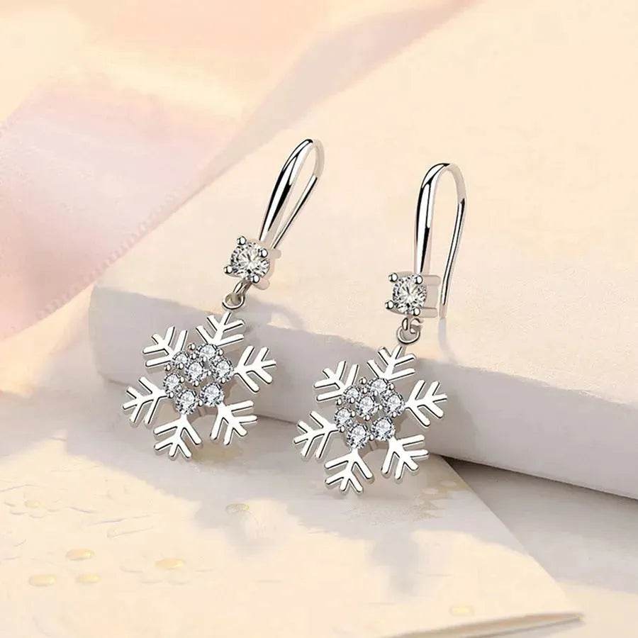 Temperament Snowflake Earrings With Rhinestones Fashion Personalized Christmas Earrings For Women Jewelry - www.Shopthatapp.com