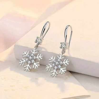 Temperament Snowflake Earrings With Rhinestones Fashion Personalized Christmas Earrings For Women Jewelry - www.Shopthatapp.com