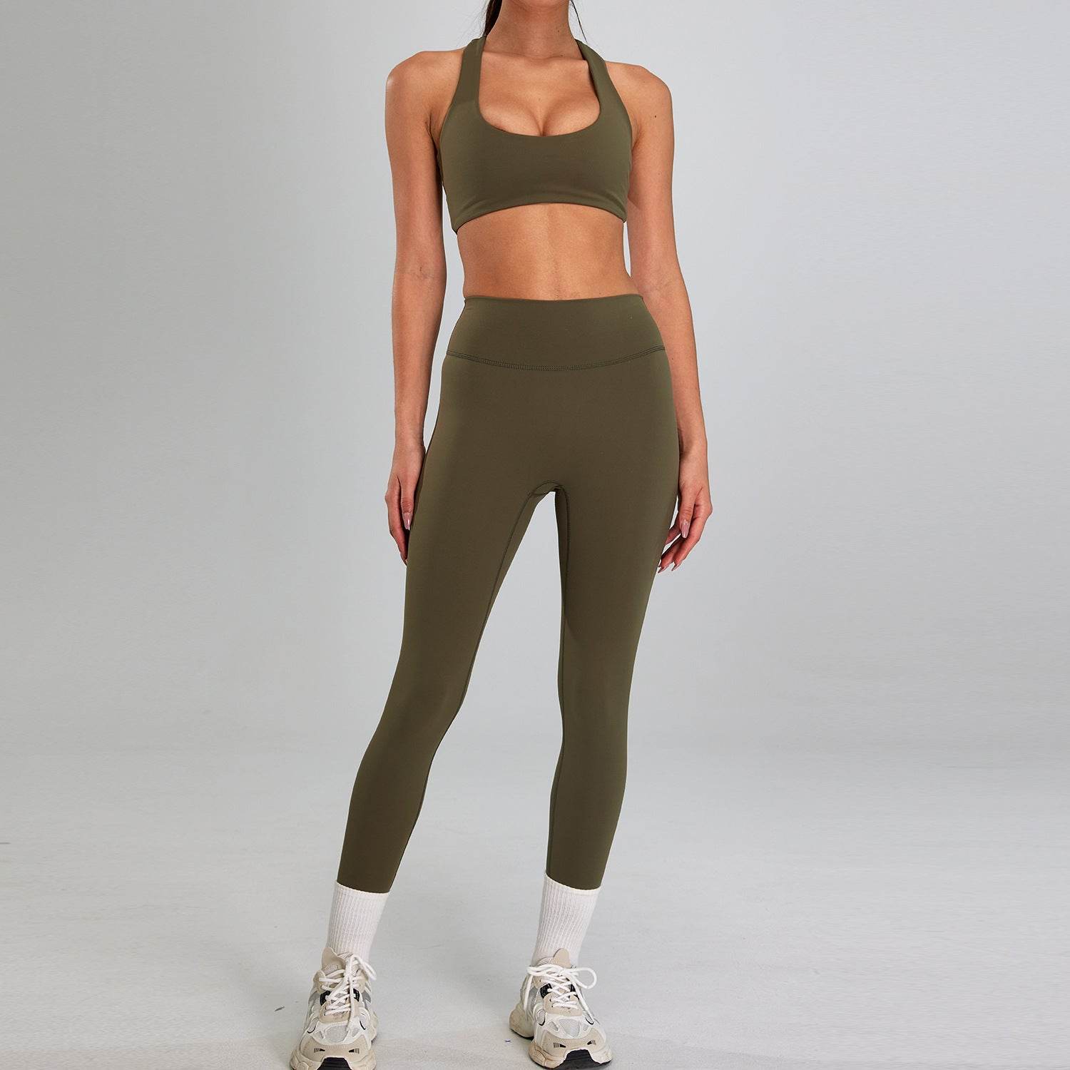 Stylish Fashion Gym clothes for women Crop workout top and Short Pant - www.Shopthatapp.com