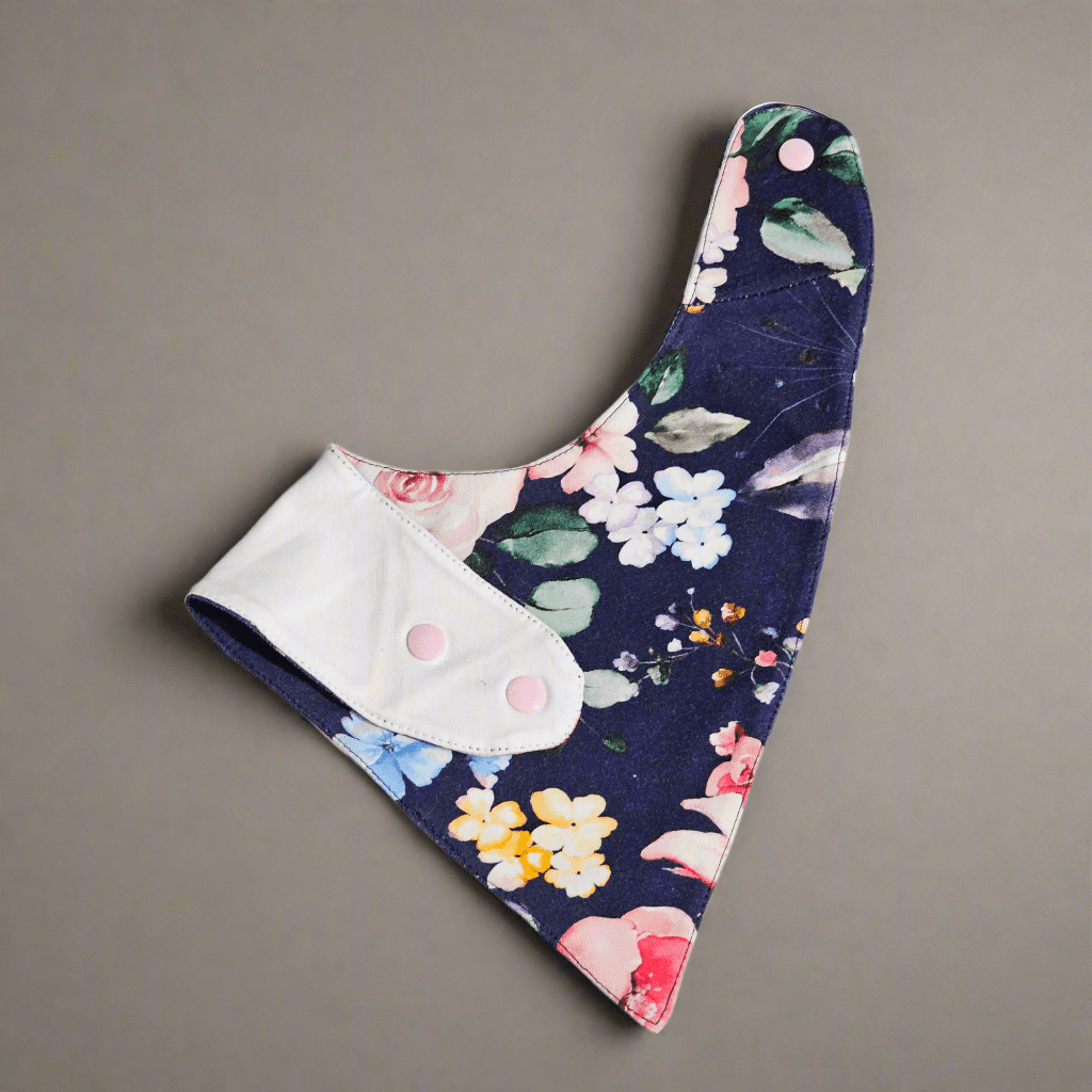 Bavoir - www.Shopthatapp.com