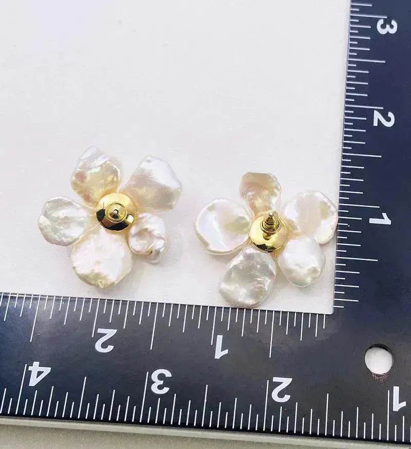 Baroque Pearl Earrings Female European And American Temperament Personality Flower Stud Earrings - www.Shopthatapp.com