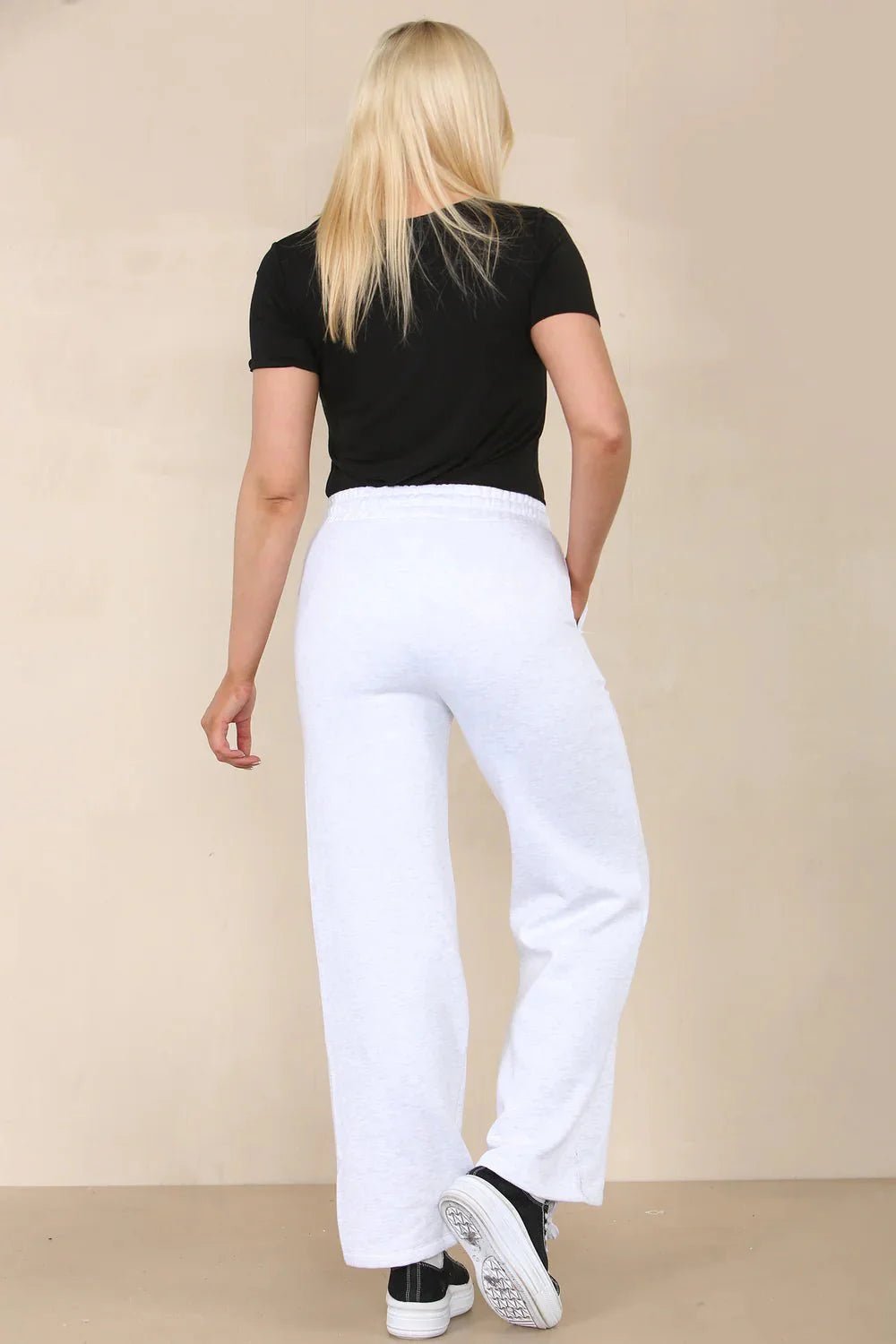 Basic Fitted T-Shirt - www.Shopthatapp.com