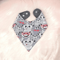 Bavoir (en pul) - www.Shopthatapp.com