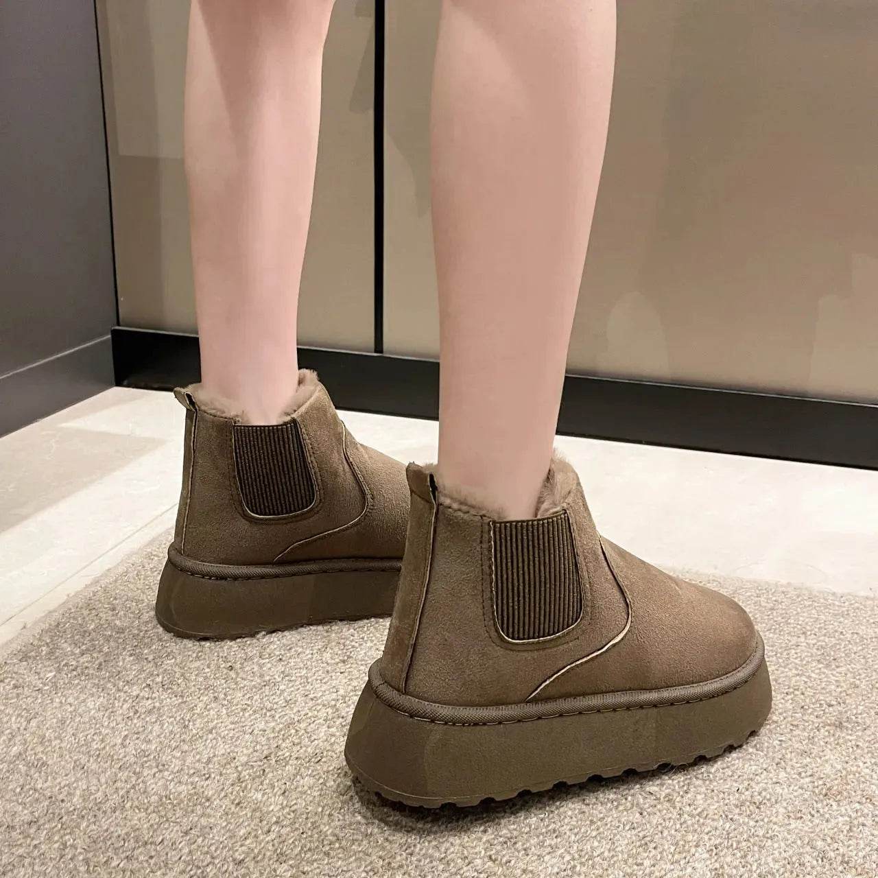 Women's Plush Boots Winter Warm Fleece Thick Flats Snow Boots Fashion Shoes - www.Shopthatapp.com